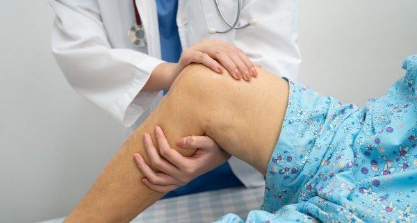 Early signs you may need a Knee replacement